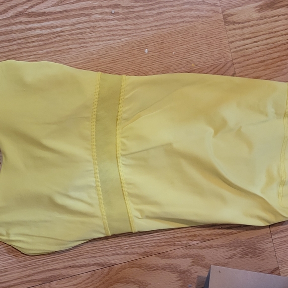 Lululemon bright yellow active shirt - Picture 2 of 5
